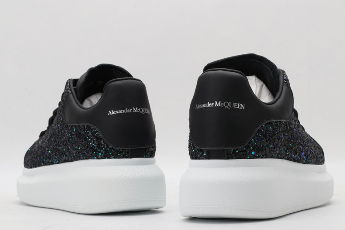 A1exa*der Mcqv*en SNEAKERS MC5563-053