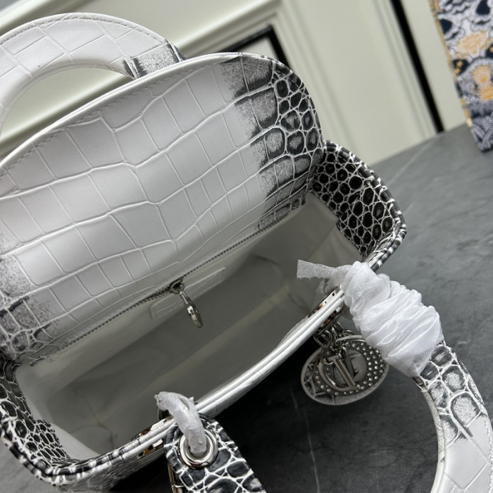 D*R bag B0113-028
