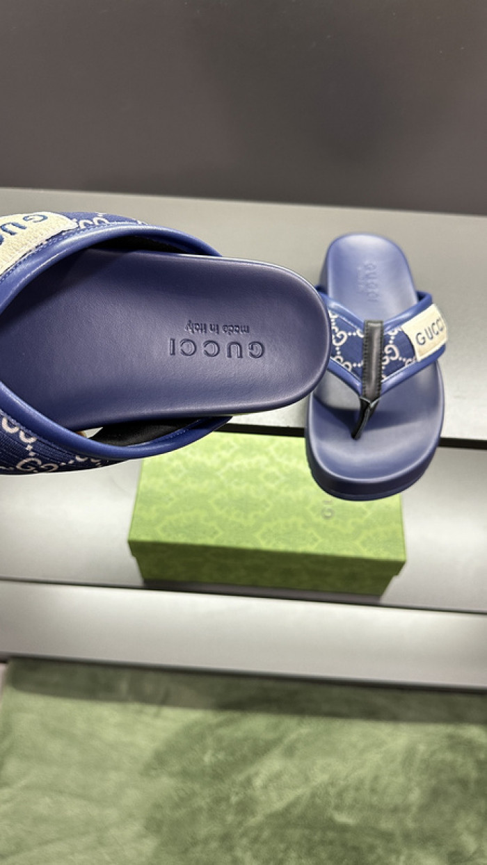 guc* slippers dr258-079