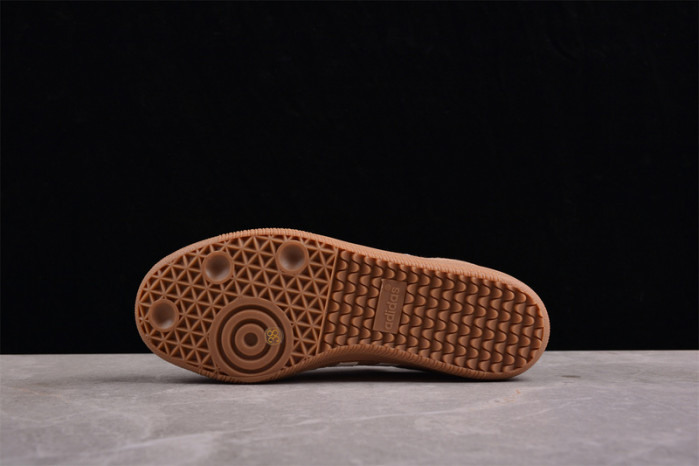 a*d*i*s samba og cardboard ig1379