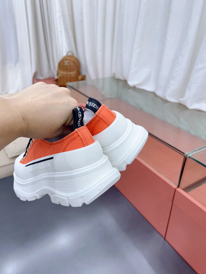 A1EXANDER M*QUEEN SNEAKERS WHGP7-111