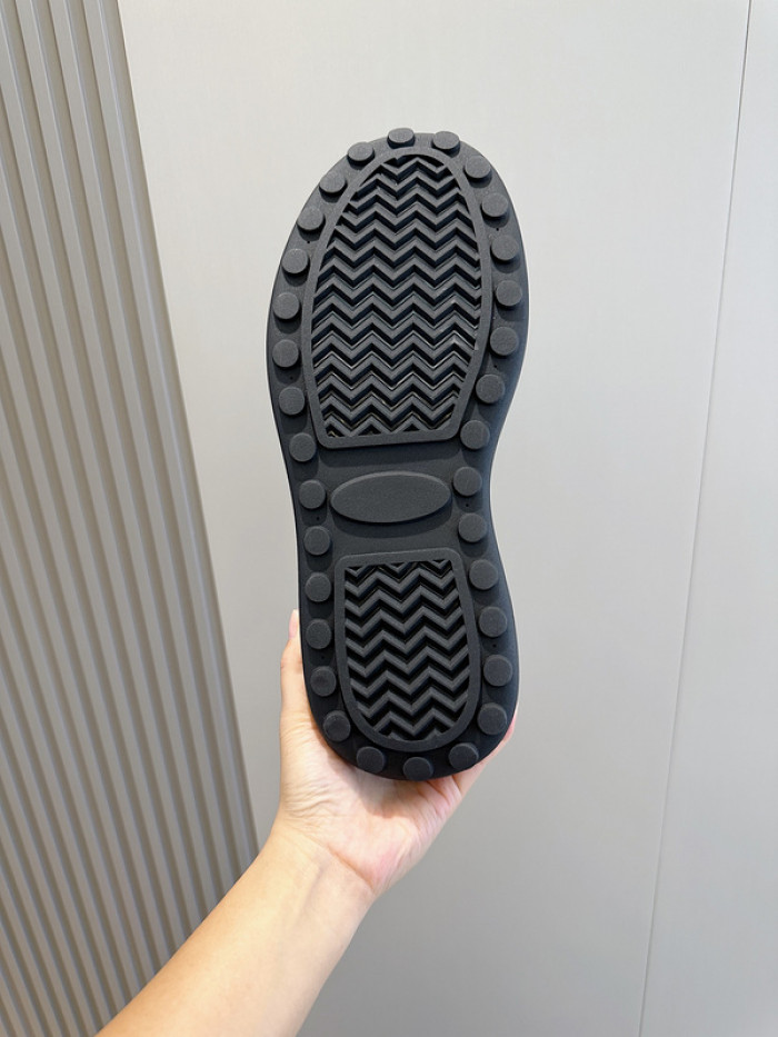 D10R SNEAKERS D896-106