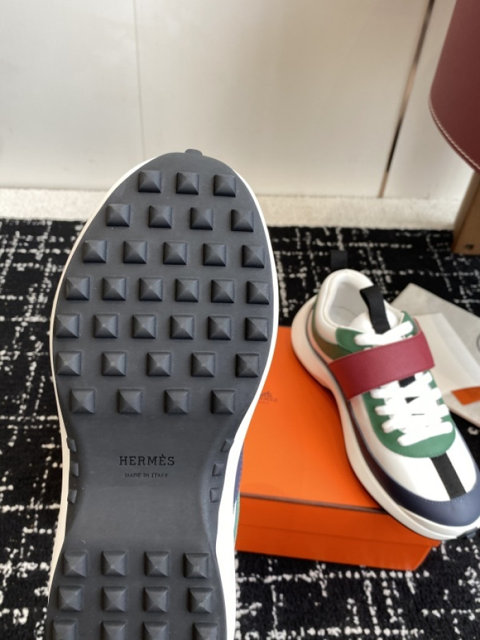 HER*MES SNEAKER HM1028-127