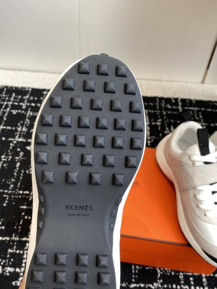 HER*MES SNEAKER HM1028-132