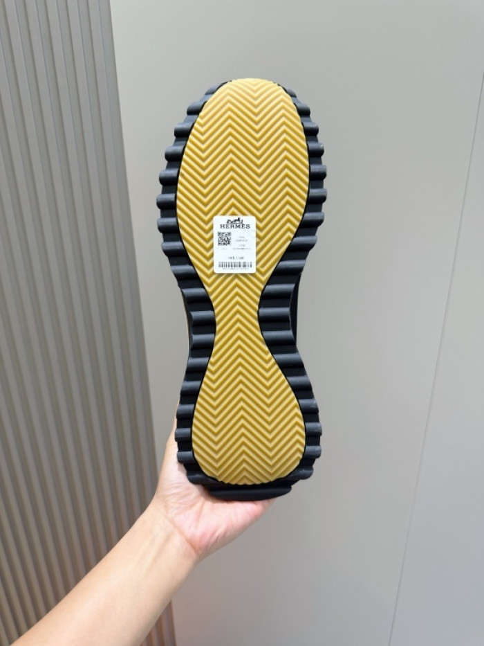 HER*MES SNEAKER HM1028-144