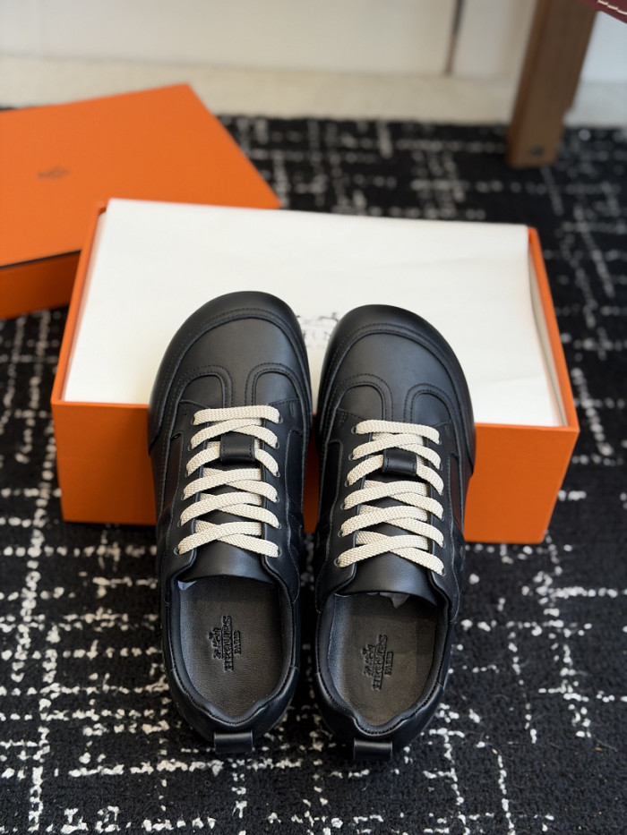 HER*MES SNEAKER HM1028-200