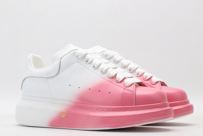 A1exa*der Mcqv*en SNEAKERS