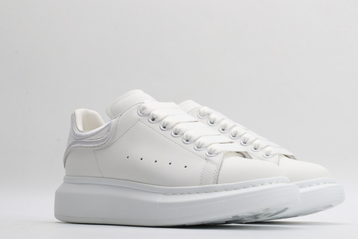 A1exa*der Mcqv*en SNEAKERS MC5563-062