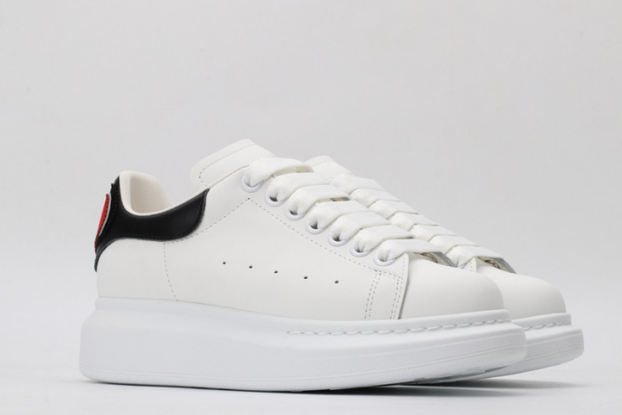 A1exa*der Mcqv*en SNEAKERS MC5563-067