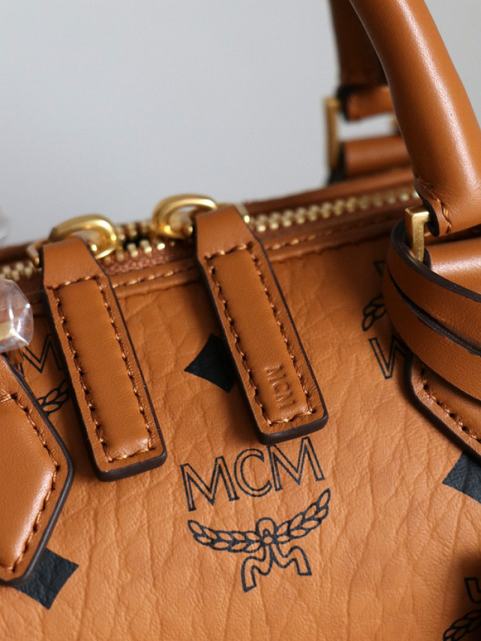 M*CM bag B0113-148