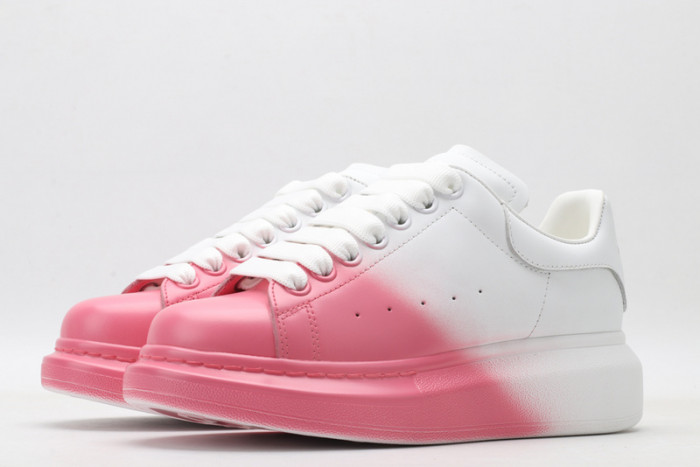 A1exa*der Mcqv*en SNEAKERS