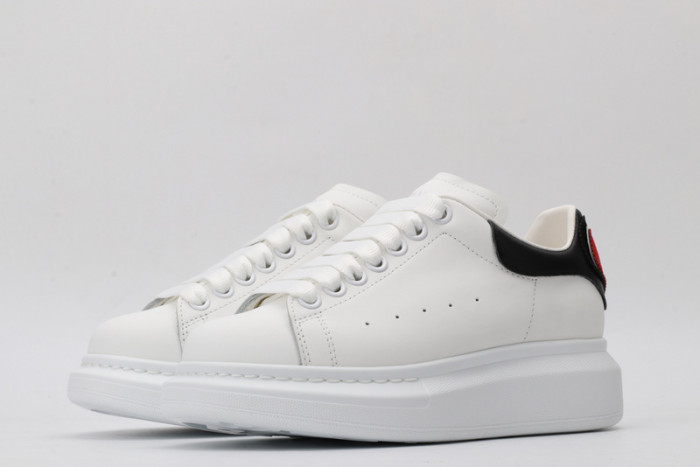 A1exa*der Mcqv*en SNEAKERS MC5563-067