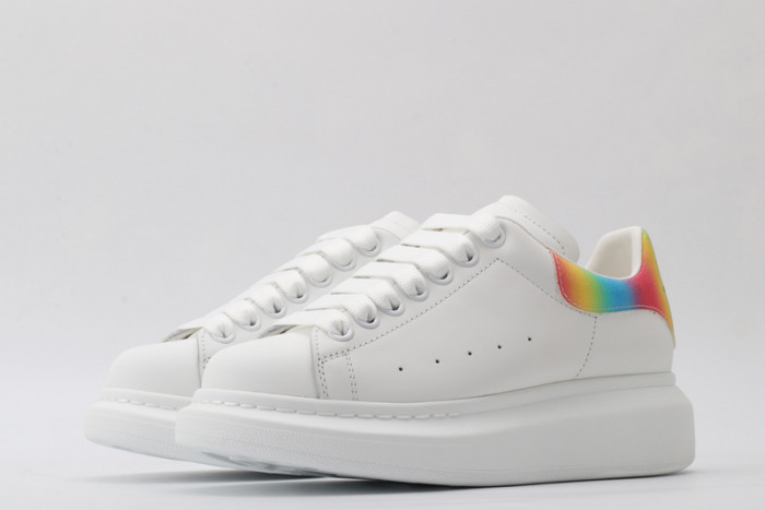 A1exa*der Mcqv*en SNEAKERS MC5563-070