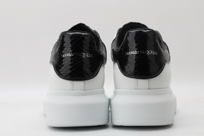 A1exa*der Mcqv*en SNEAKERS MC5563-078