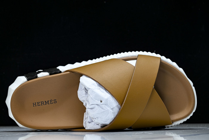 He*mes Slide CU526-2179