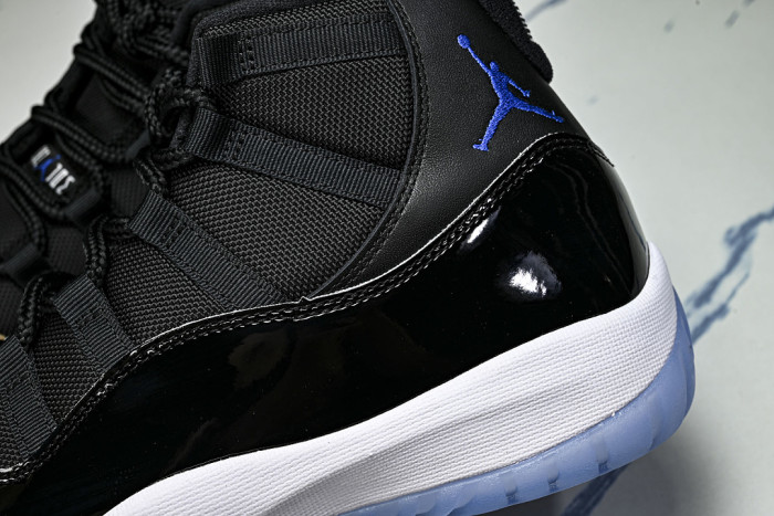 Air Jordan 11 Retro 