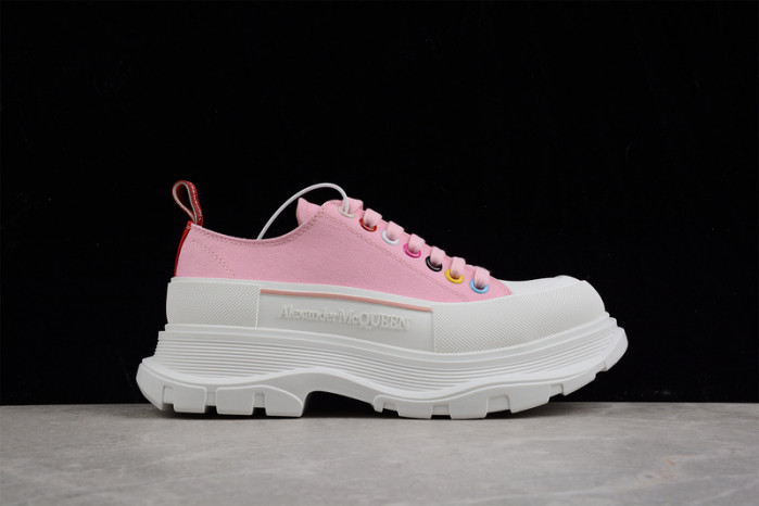 A1exa*der Mcqv*en SNEAKERS