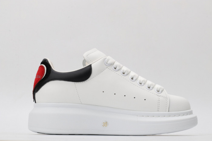 A1exa*der Mcqv*en SNEAKERS MC5563-067