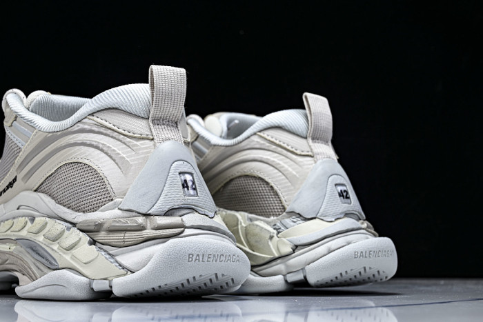 BLCG SNEAKER TRIPLE.S SNEAKERS WTRS2919