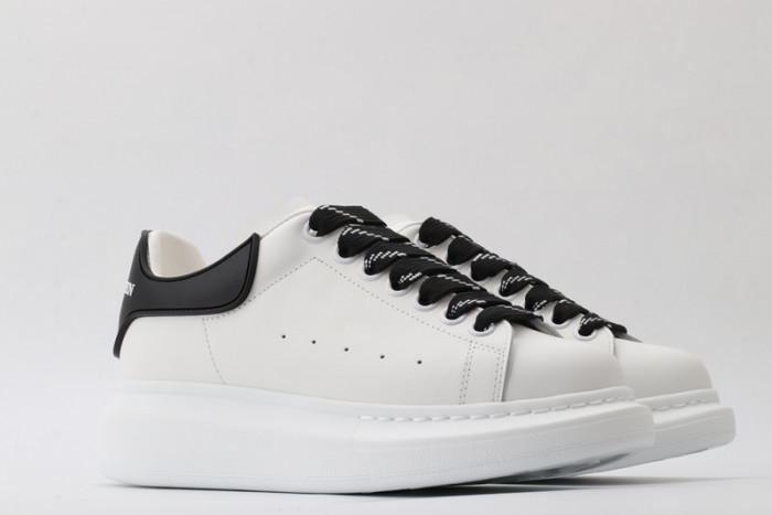 A1exa*der Mcqv*en SNEAKERS MC5563-029
