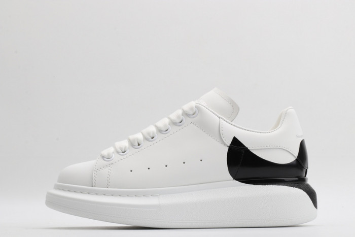 A1exa*der Mcqv*en SNEAKERS MC5563-033