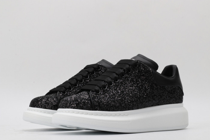 A1exa*der Mcqv*en SNEAKERS MC5563-052
