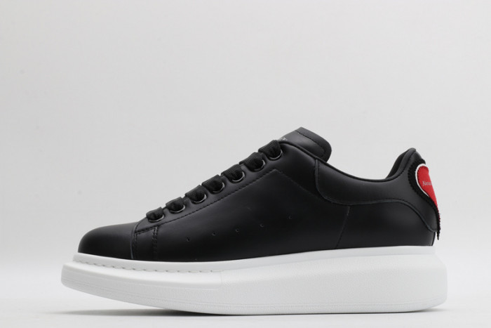A1exa*der Mcqv*en SNEAKERS MC5563-068