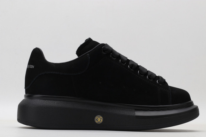 A1exa*der Mcqv*en SNEAKERS MC5563-082