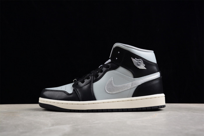 wmns air jordan 1 mid se ''black chrome'' fb9892-002
