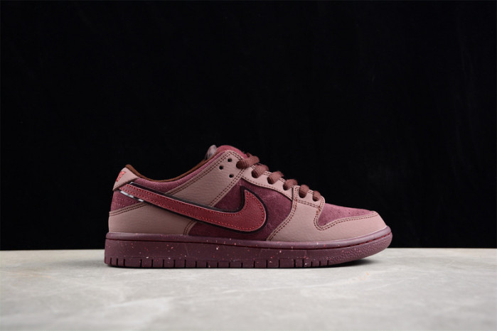 Nike SB Dunk Low "Valentine