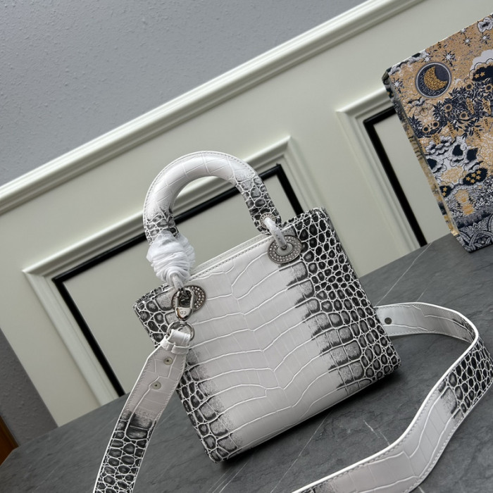 D*R bag B0113-028