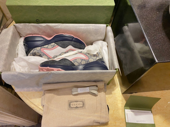 G*u*i trainer sneaker gu58203-2365