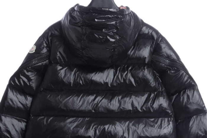 m0ncle mon0926-109