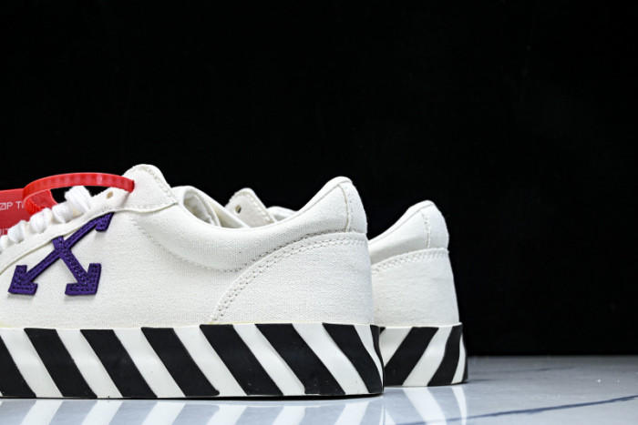 SNEAKER VUL022