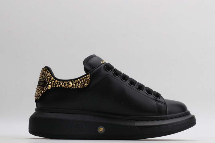 A1exa*der Mcqv*en SNEAKERS MC5563-023