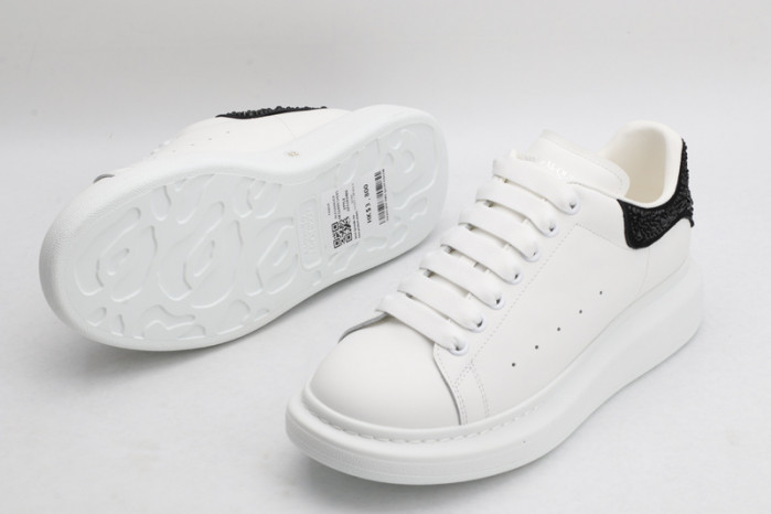 A1exa*der Mcqv*en SNEAKERS MC5563-021