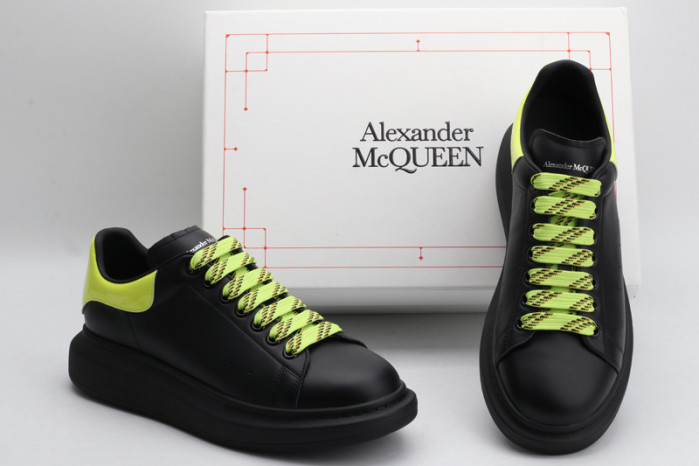 A1exa*der Mcqv*en SNEAKERS MC5563-024