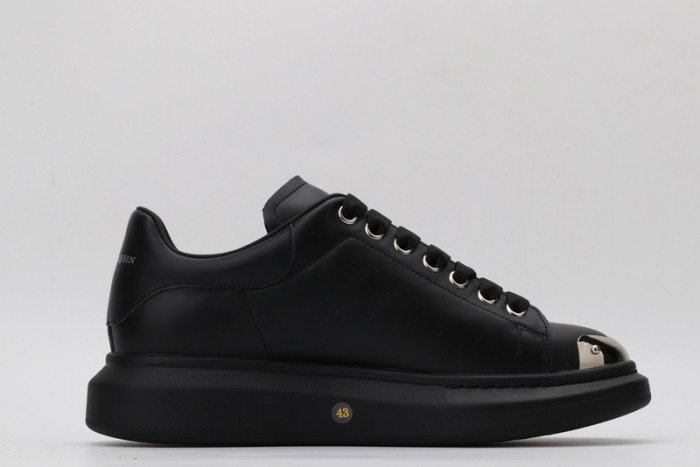 A1exa*der Mcqv*en SNEAKERS MC5563-059