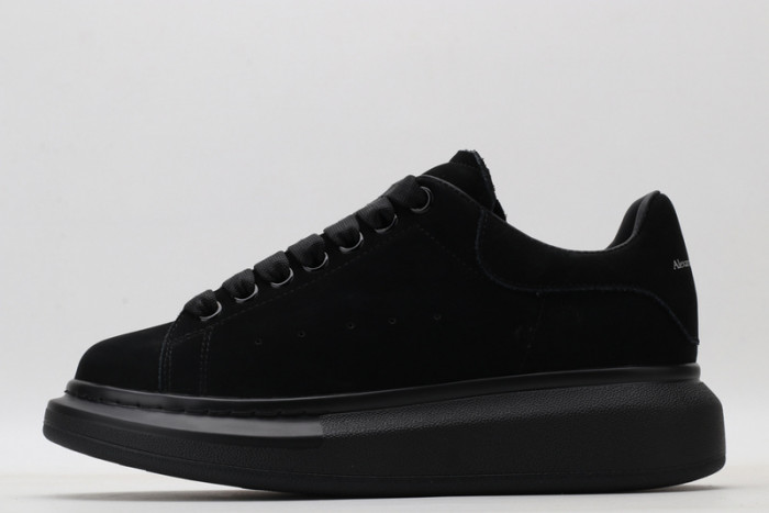 A1exa*der Mcqv*en SNEAKERS MC5563-082