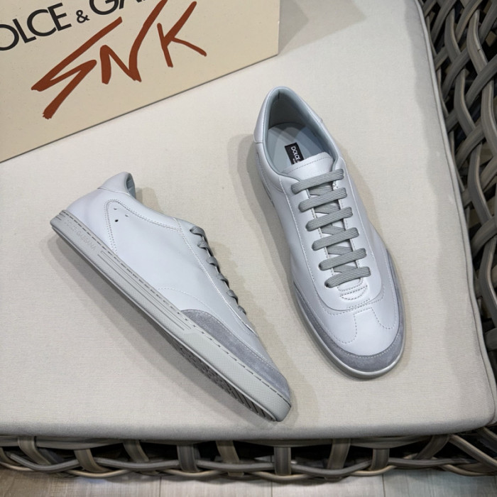 D.G. Sneakers DG210-182