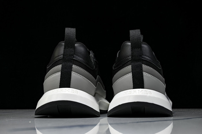 HER*MES SNEAKER HM1028-180