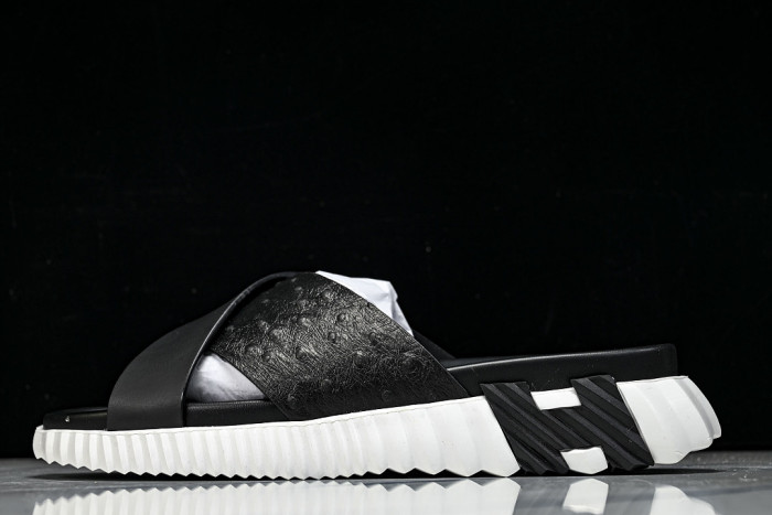 He*mes Slide CU526-2181