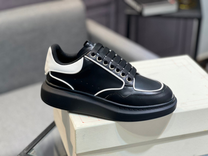 A1EXANDER M*QUEEN SNEAKERS WHGP7-92