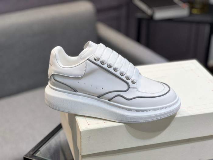 A1EXANDER M*QUEEN SNEAKERS WHGP7-93