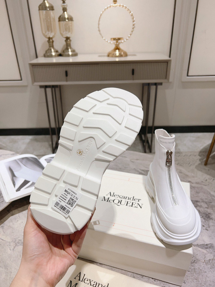 A1EXANDER M*QUEEN SNEAKERS WHGP7-136