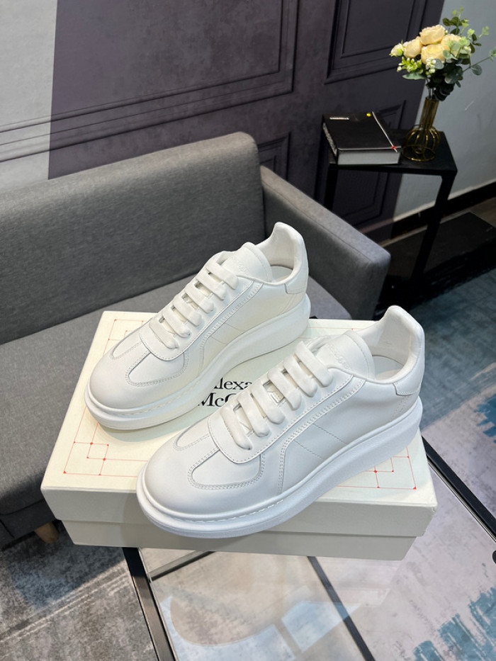 A1EXANDER M*QUEEN SNEAKERS WHGP7-73