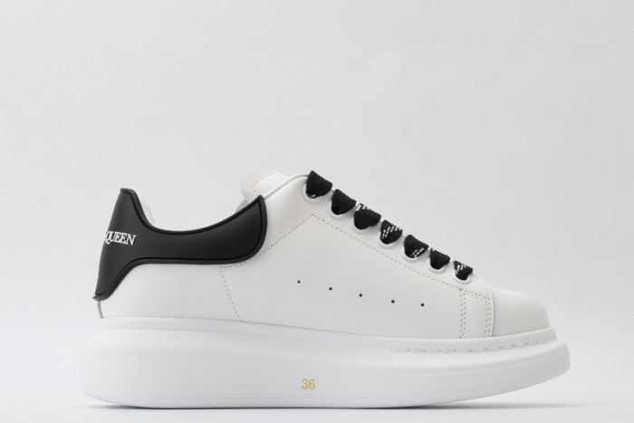 A1exa*der Mcqv*en SNEAKERS MC5563-029