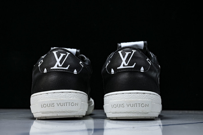 1V SHOES 1VS20
