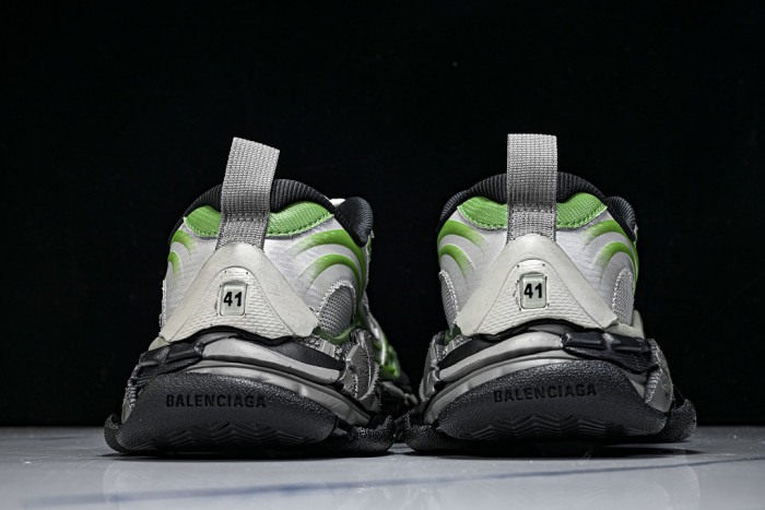 BLCG SNEAKER TRIPLE.S SNEAKERS WTRS21133