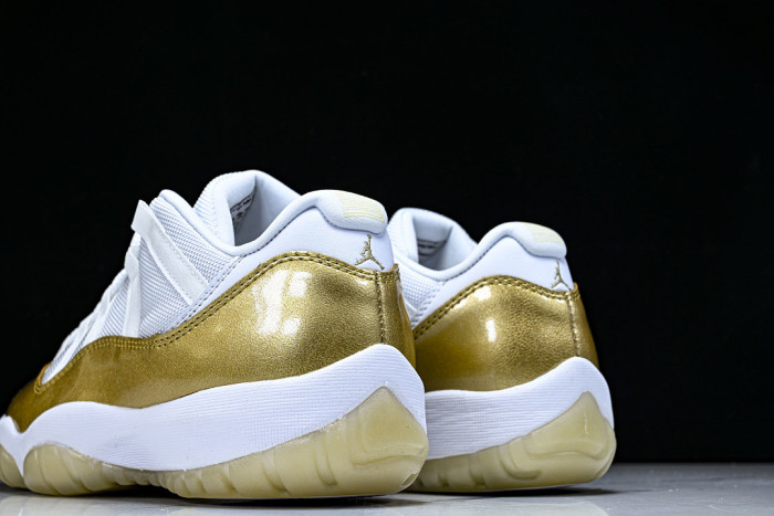 Air Jordan 11 Retro Low 